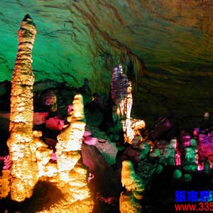 喜樂J線：張家界、鳳凰古城、天子山、猛洞河漂流、芙蓉鎮(zhèn)三晚四日游